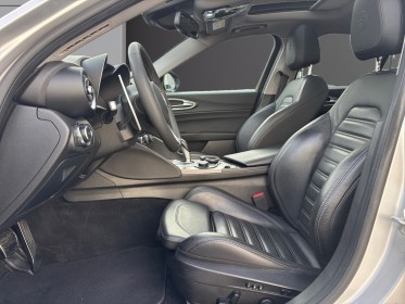 Alfa romeo giulia 2.0 tb 200 ch at8 sport edition - garantie 12 mois occasion simplicicar reims simplicicar simplicibike france