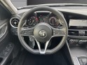 Alfa romeo giulia 2.0 tb 200 ch at8 sport edition - garantie 12 mois occasion simplicicar reims simplicicar simplicibike france