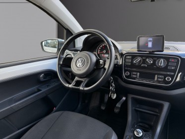 Volkswagen up up 1.0 60 high up! - climatisation - gps navigon - garantie 12 mois occasion simplicicar nimes - rb auto...