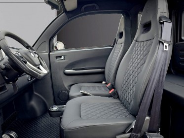 Simplici s1 5.8 kw autonomie 110 km véhicule electrique neuf sans permis dés 14 ans caméra de recul garantie...