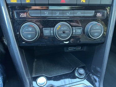 Volkswagen t-roc 2.0 tdi 150 dsg7 r-line / toit ouvrant / caméra / carplay occasion simplicicar veauche simplicicar...