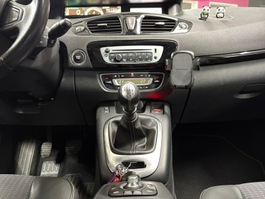 Renault scenic iii dci 110 energy fap eco2 bose garantie 12 mois occasion simplicicar brest simplicicar simplicibike france