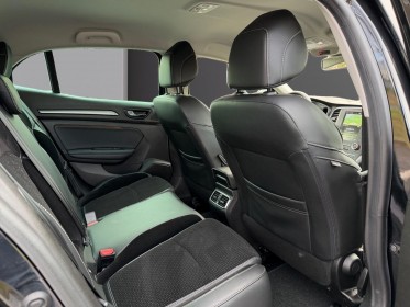 Renault megane iv berline 1.5 blue dci 115 edc intens - camera de recul - carplay - attelage occasion simplicicar rennes...