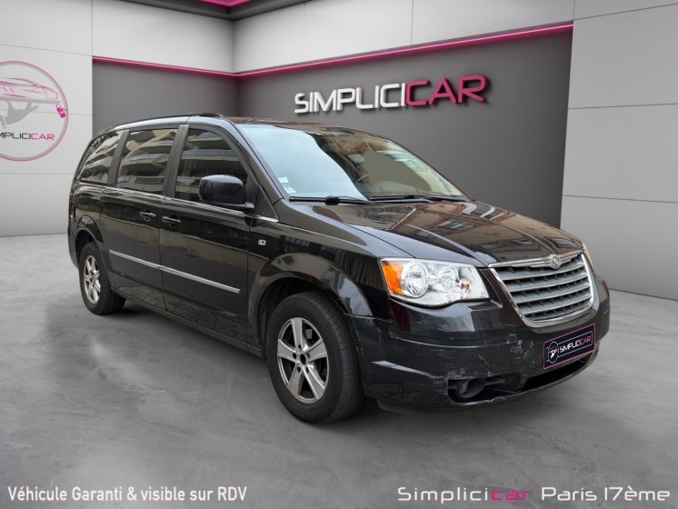 Chrysler grand voyager 2.8 crd turbo ba touring - full options - boîte de vitesse neuve - 2 écrans dvd - caméra de recul...