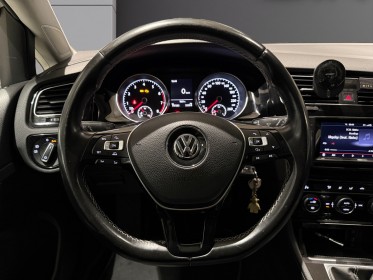 Volkswagen golf 1.2 tsi 105 bluemotion technology cup toit ouvrant régulateur de vitesse bluetooth garantie 12 mois occasion...