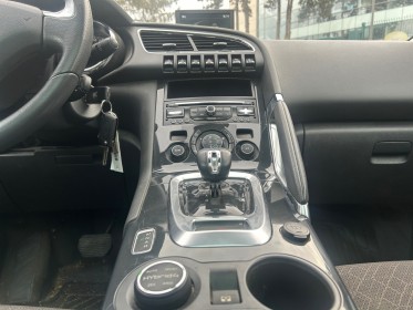 Peugeot 3008 hybrid4 2.0 hdi 163 ch bmp6 camera de recul occasion simplicicar orgeval  simplicicar simplicibike france