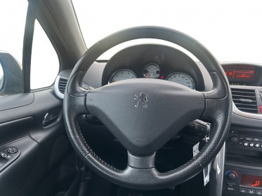 Peugeot 207 féline 1.6 vti 120 ch cuir complet occasion simplicicar orgeval  simplicicar simplicibike france