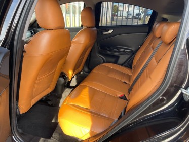 Alfa romeo giulietta 2.0 jtdm 170 ch ss distinctive occasion simplicicar meaux simplicicar simplicibike france