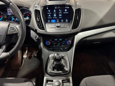 Ford kuga 1.5 tdci 120 ss 4x2 bvm6 trend carplay origine france 2e main garantie 12 mois occasion simplicicar nancy...