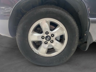 Hyundai santa fe 2.0 crdi 125 4wd pack luxe a - attelage - garantie 12 mois occasion simplicicar brest simplicicar...