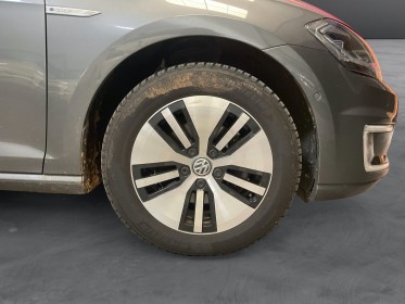 Volkswagen e-golf 136ch electrique garantie 12 mois occasion simplicicar saint-jean simplicicar simplicibike france