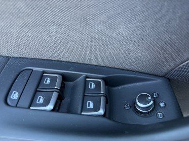 Audi q3 q3 2.0 tdi 140 ch ambiente/distri ok/radars ar/garantie 12 mois occasion simplicicar salon de provence simplicicar...