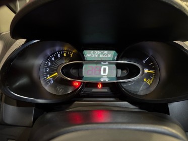 Renault clio iv 1.2 litre 75ch life garantie 12 mois occasion montpellier (34) simplicicar simplicibike france