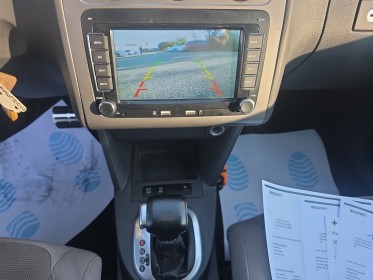 Volkswagen touran confort 2.0 16s tdi 14 dsg6  7pl  clim attelage gps moteur changer distri ok vidange moteur ok  vidange......