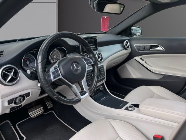 Mercedes classe gla 250 4-matic fascination 7-g dct a toit panoramique siége chauffant apple carplay siége éléctrique......