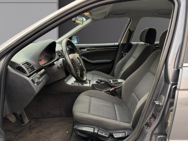 Bmw serie 3 e46 325i 192 ch pack luxe - 6 cylindres en ligne - carnet d'entretien - etat exceptionnel - boule d'attelage...