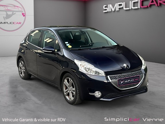 Peugeot 208 1.6 e-hdi 92ch fap bvm5 allure distrib neuve garantie 12 mois occasion simplicicar vienne simplicicar...