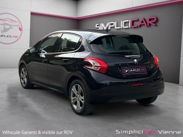 Peugeot 208 1.6 e-hdi 92ch fap bvm5 allure distrib neuve garantie 12 mois occasion simplicicar vienne simplicicar...