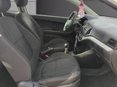 Kia picanto 1.0l 69 ch active clim commande au volant garantie 12 mois occasion simplicicar frejus  simplicicar simplicibike...