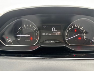 Peugeot 208 1.2 puretech 68ch bvm5 like - garantie 12 mois occasion simplicicar reims simplicicar simplicibike france