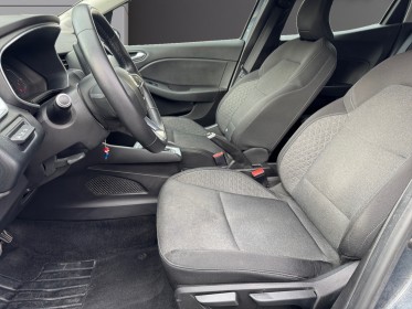 Renault clio v e-tech 140 - 21 business occasion simplicicar livry gargan simplicicar simplicibike france