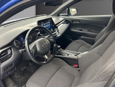Toyota c-hr hybride pro rc18 122 distinctive carplay / caméra / radar av - arr occasion simplicicar veauche simplicicar...