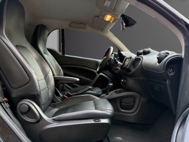 Smart fortwo coupe 0.9 90 ch ss ba6 brabus style, siège chauffant, caméra ar, sound jbl, garantie 12 mois. occasion...