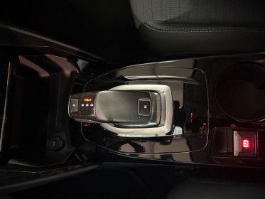 Peugeot 208 essence 100 ch ss boite auto eat8 allure // entretien// garantie 12 mois occasion simplicicar saint-jean...