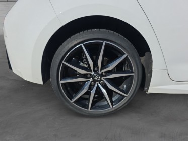 Toyota corolla hybride nouvelle gr sport 1.8l 140ch suivit toyota crit air 1 occasion avignon (84) simplicicar simplicibike...