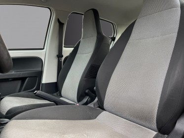 Skoda citigo 1.0 12v mpi 60 ch active  révision pour la vente  garantie 12 mois occasion simplicicar vernon simplicicar...