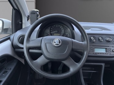 Skoda citigo 1.0 12v mpi 60 ch active  révision pour la vente  garantie 12 mois occasion simplicicar vernon simplicicar...
