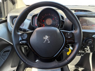 Peugeot 108 82ch bvm5 allure/ caméra de recul/ clim occasion simplicicar orgeval  simplicicar simplicibike france