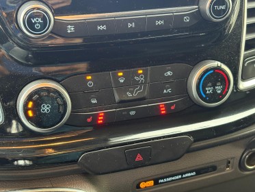 Ford transit custom fourgon 320 l1h1 2.0 ecoblue 170 finition active / entretien complet ford occasion simplicicar st-maximin...