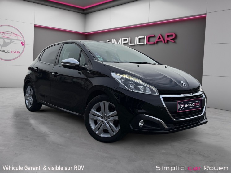 Peugeot 208 1.2  82ch bvm5 style / garantie de 12 mois / courroie de distribution ok / entretiens peugeot et opel occasion...