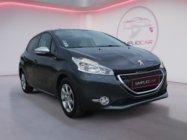 Peugeot 208 1.2 vti 90ch bvm5 allure--- occasion simplicicar orgeval  simplicicar simplicibike france