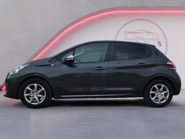 Peugeot 208 1.2 vti 90ch bvm5 allure--- occasion simplicicar orgeval  simplicicar simplicibike france