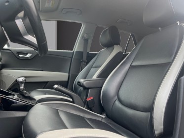 Kia stonic business 1.0 t-gdi 120 ch isg dct7 active business  volant chauffant  siège chauffant  garantie 12 mois occasion...