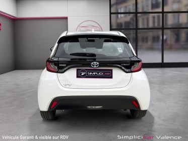Toyota yaris hybride my20 116h france suivi toyota complet garantie 12 mois occasion simplicicar valence - ksv  simplicicar...