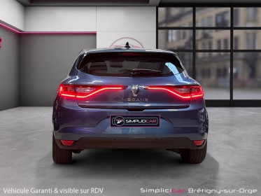 Renault megane iv berline business tce 115ch - faible kilométrage - carplay - radar av/ar - garantie 12 mois occasion...