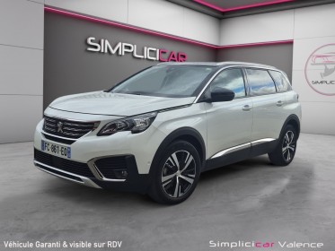 Peugeot 5008 130ch eat8 allure 1ere main cam 360 carplay angles morts suivi peugeot garantie 12 mois occasion simplicicar...