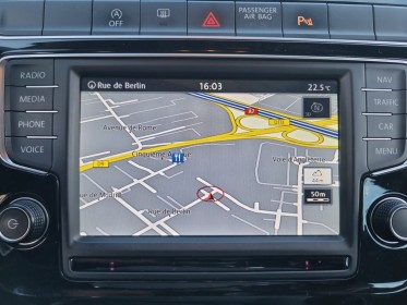 Volkswagen polo 1.2 tsi 90 bmt match radars av/arr car play garantie 12 mois occasion simplicicar marignane  simplicicar...