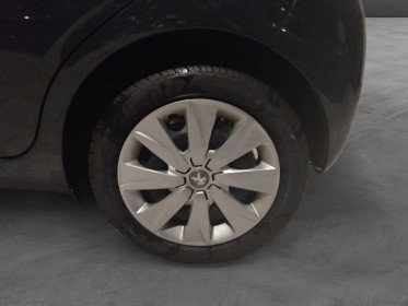 Peugeot 108 vti 72ch ss bvm5 style occasion parc voitures beauvais simplicicar simplicibike france