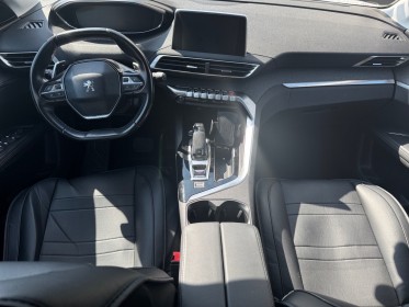 Peugeot 5008 130ch eat 8 allure garantie 12 mois occasion montpellier (34) simplicicar simplicibike france