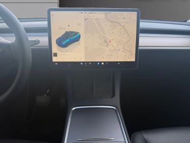 Tesla model y standard rwd caméra de recul sièges électriques et chauffants garantie constructeur 11/2028 occasion...