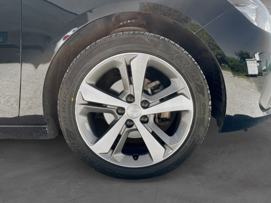 PEUGEOT d'occasion 308 AFFAIRE 1.5 BLUE HDI 130 PREMIUM PACK de 2019