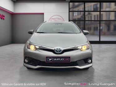 Toyota auris touring sports pro my17 hybride pro 136h design business occasion simplicicar livry gargan simplicicar...