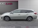 Toyota auris touring sports pro my17 hybride pro 136h design business occasion simplicicar livry gargan simplicicar...