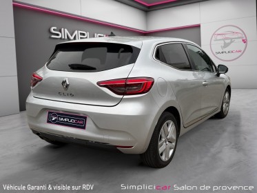 Renault clio v tce 130 edc intens/radar ar/carplay/ouverture fermeture sans clefs/garantie occasion simplicicar salon de...