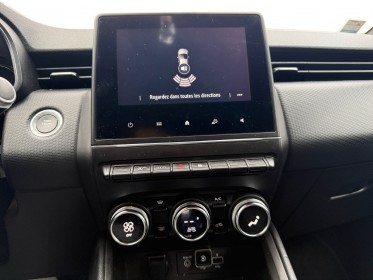 Renault clio v tce 130 edc intens/radar ar/carplay/ouverture fermeture sans clefs/garantie occasion simplicicar salon de...