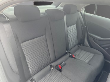 Mercedes classe a 180 d 7g-dct intuition garantie 12 mois occasion simplicicar beaune simplicicar simplicibike france